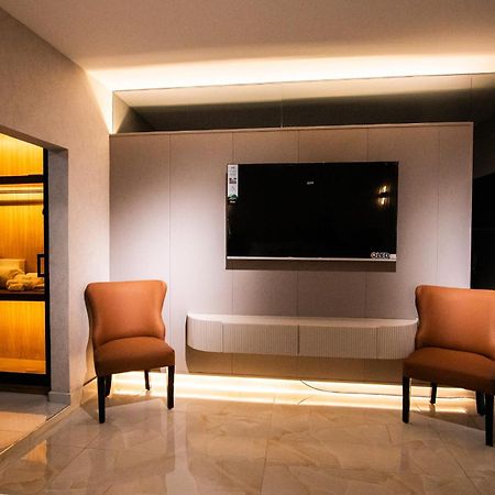 Lovera Hotel Santiago De Los Caballeros Zewnętrze zdjęcie