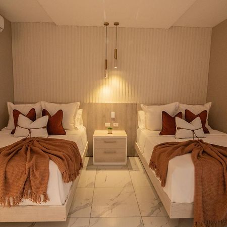 Lovera Hotel Santiago De Los Caballeros Zewnętrze zdjęcie
